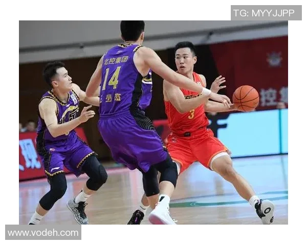 贺希宁：从青年才俊到篮球明星的成长之路与奋斗故事